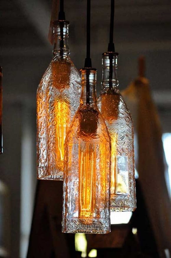 Tái chế chai nhựa thành đèn trang trí nhà