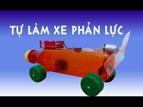 tự làm xe đồ chơi từ chai nhựa