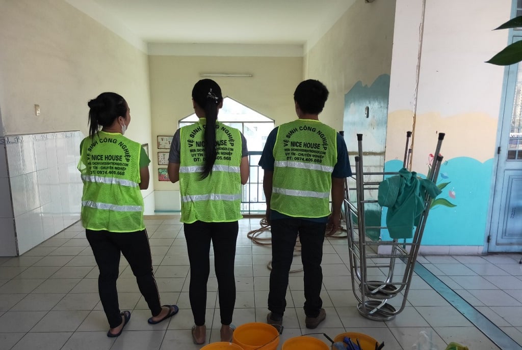 Vệ sinh công nghiệp Nice House
