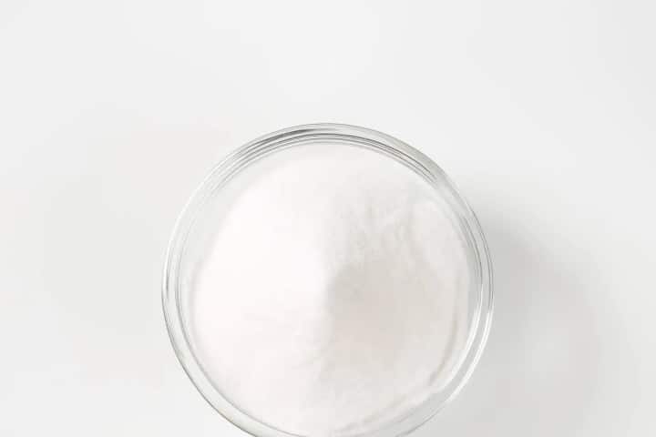 Baking soda thông tắc bồn rửa tay
