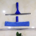 [Chia sẻ]: Cách lau kính bằng cây gạt kính hiệu quả và đơn giản tại nhà