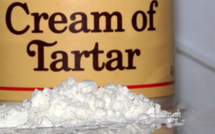 Đánh bóng với bột Tartar