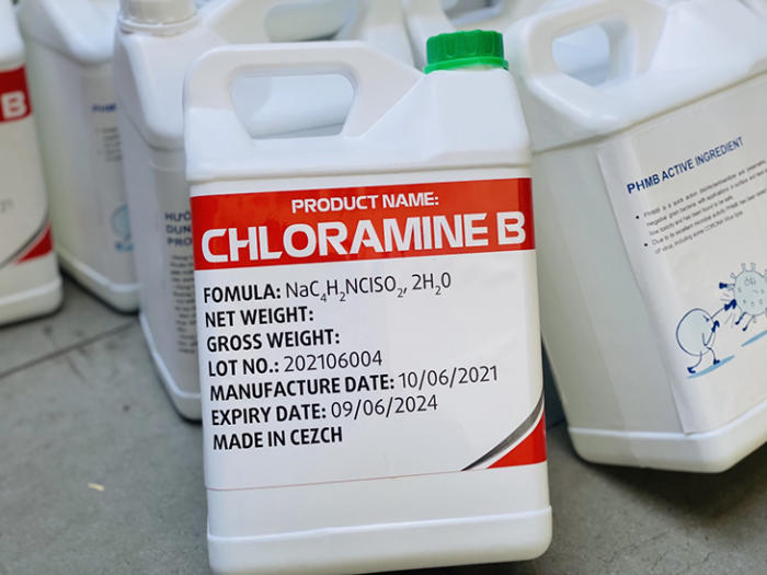 Đọc kỹ hướng dẫn trước khi sử dụng Cloramin B